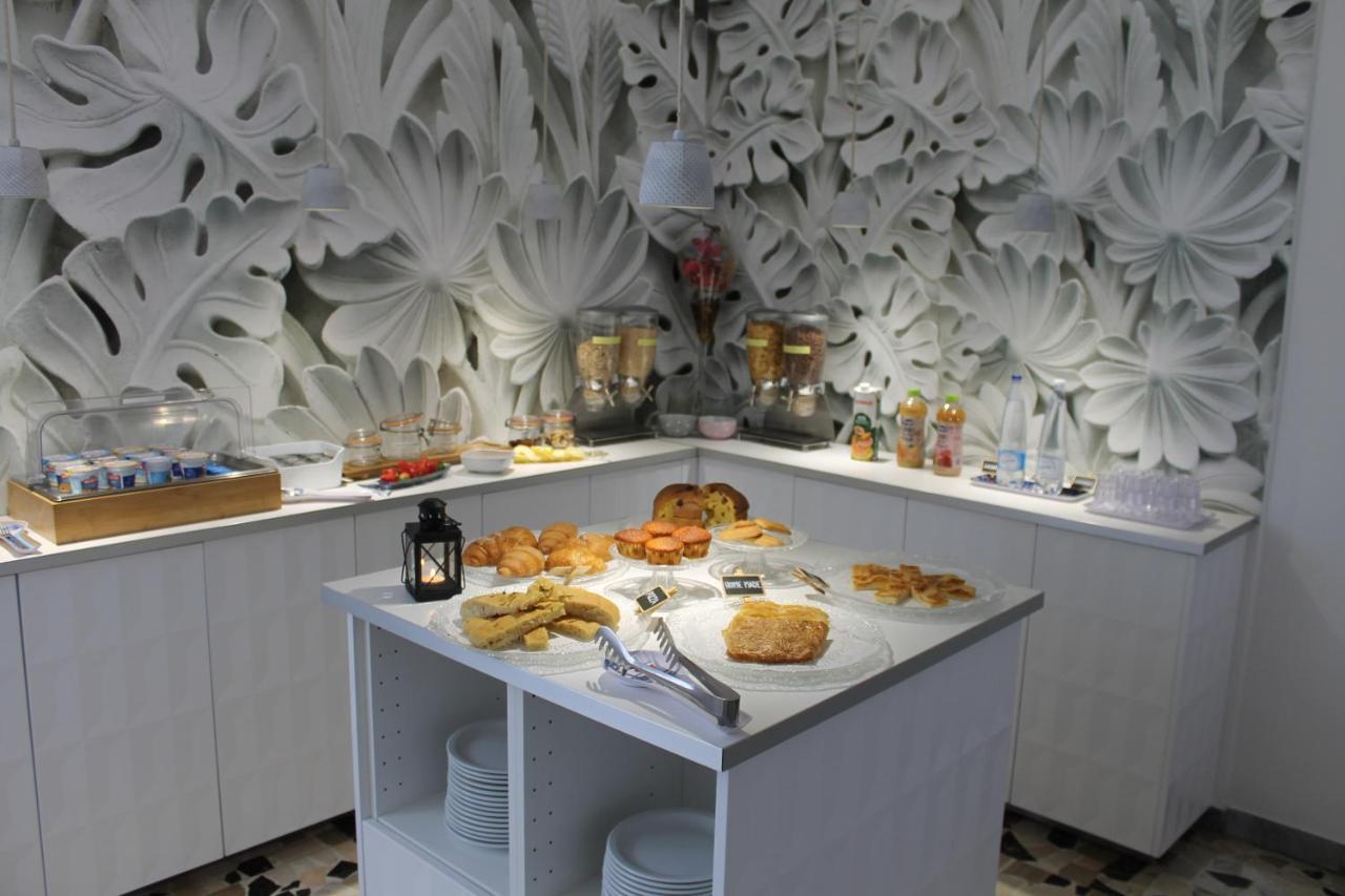 Hotel Esperia Cattolica Kültér fotó